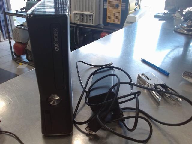 Xbox360 slim