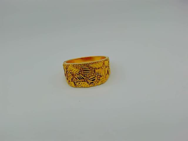 BAGUE EN OR 10KT