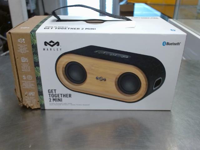 Speaker bluetooth en boite