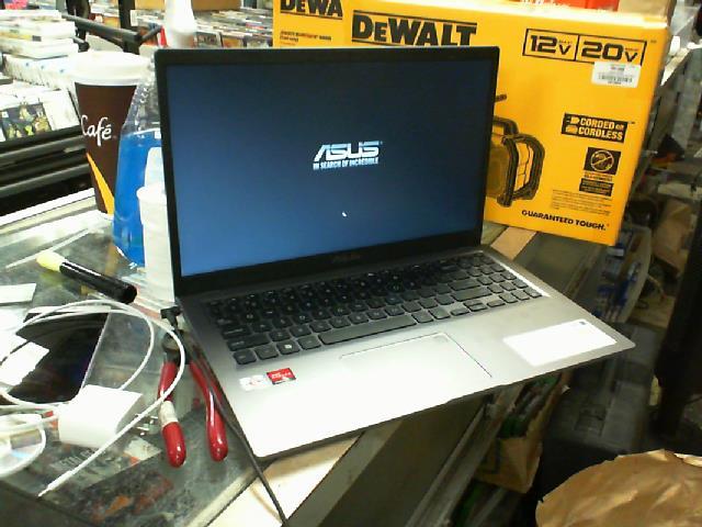 Laptop av charg 8gb/256gb code:2021