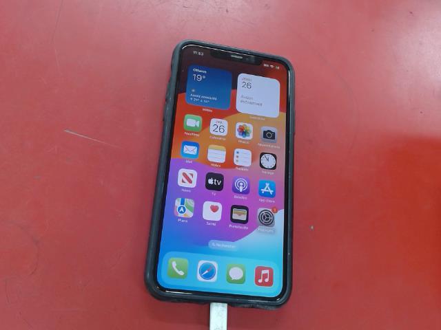 Iphone 11 pro max 256gb + etui + fil usb