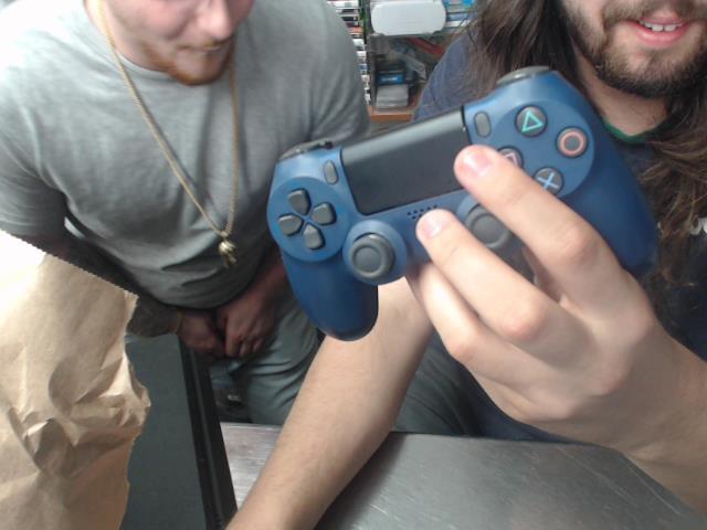 Manette de ps4 bleu