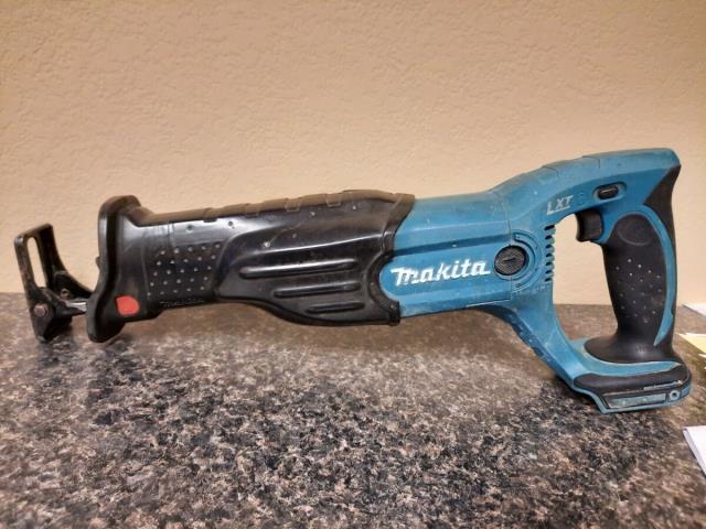 Makita saw zall