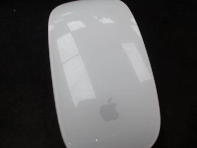 Souris bureau apple