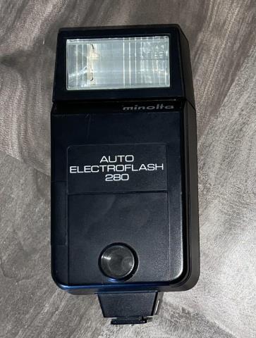 Auto electro flash 280 en bonne etat