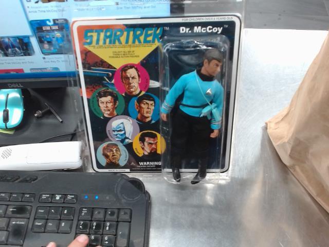 Star trek dr.mccoy figurine 2008