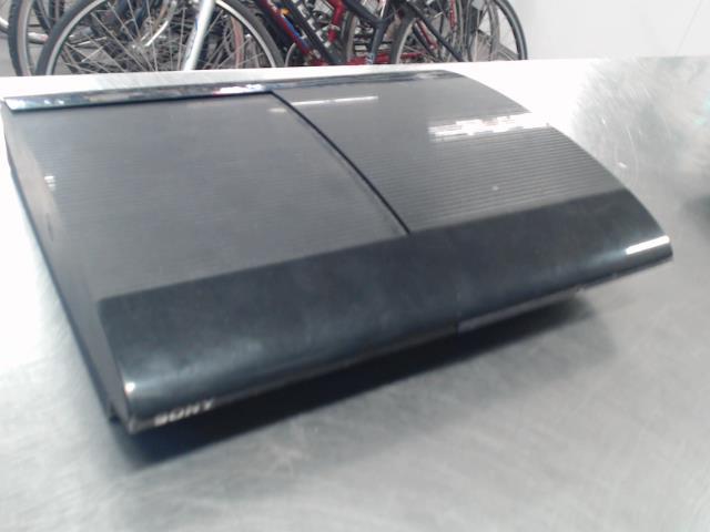 Ps3 super slim avec