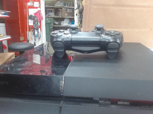 Console de ps4 avec manette