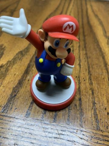 Mario amiibo