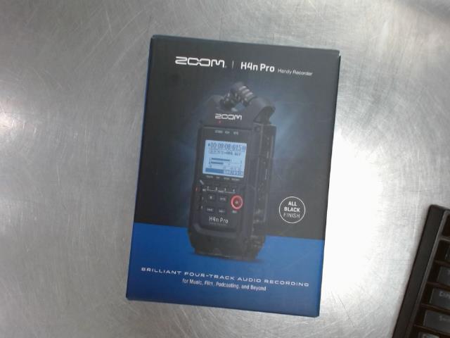 Handy recorder 4-track zoom en boite