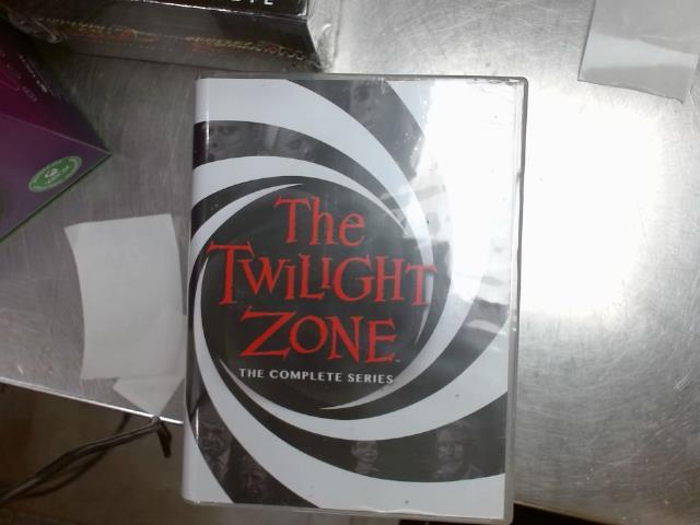 The twilight zone complete series neuf