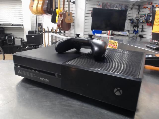 Xbox one first gen + man + charg