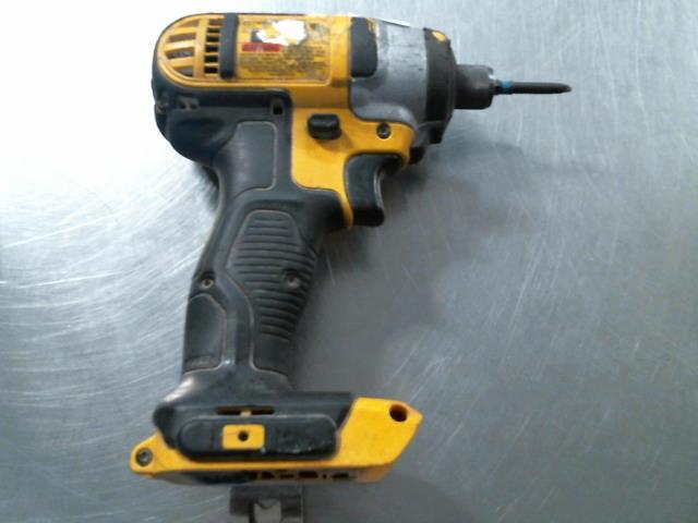 Impact driver dewalt