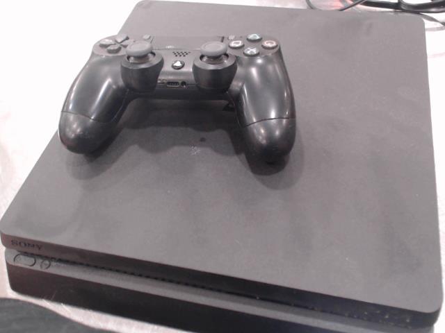 Console ps4 slim