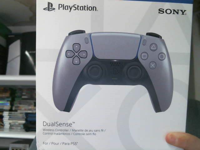 Manette de ps5 neuve dans la boite