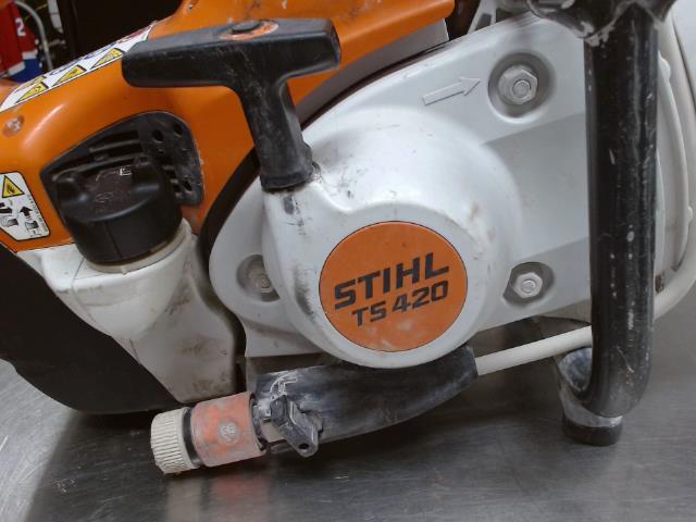 Scie a beton stihl ts420