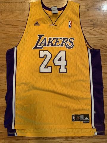 Vintage kobe bryant jersey