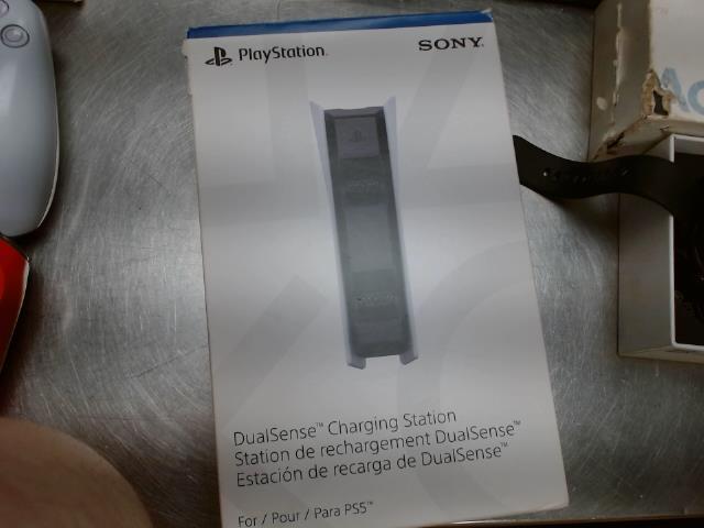 Chargeur double ps5 en boite