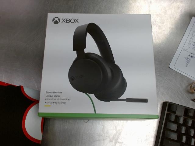 Headset xbox one + box