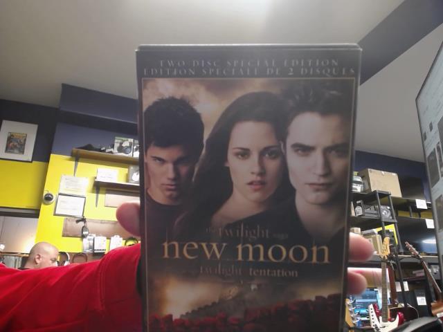 The twillight new moon