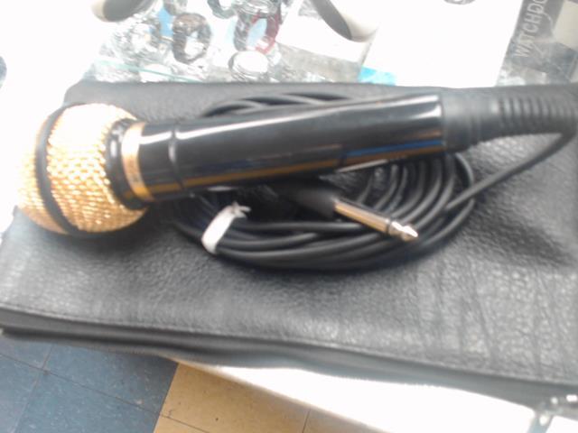 Microphone coloree or