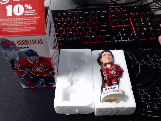 Soire bobblehead nick suzuki new