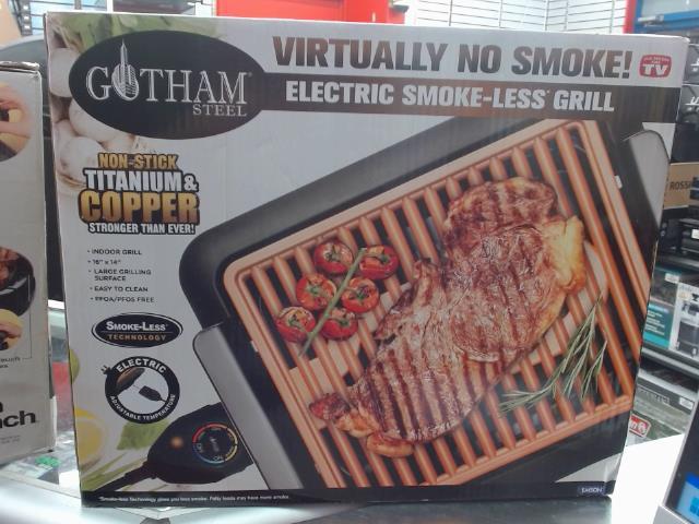 Electric smokeless grill