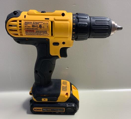 Drill dewalt avec batterie dewalt