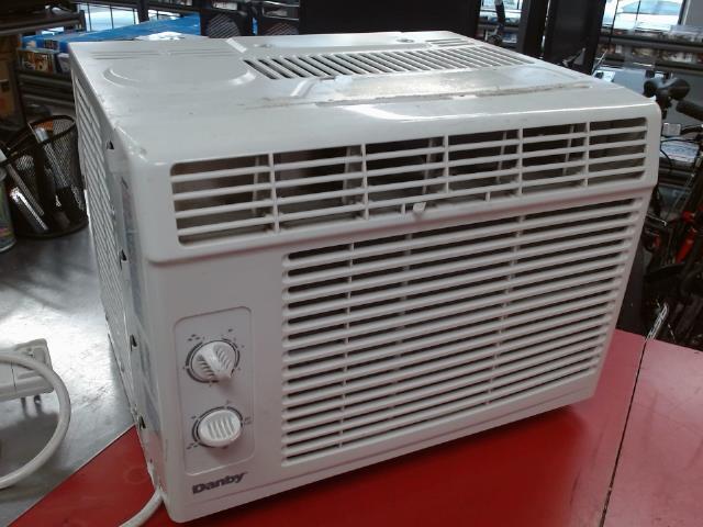 Air climatis 5000 btu pas d'acc