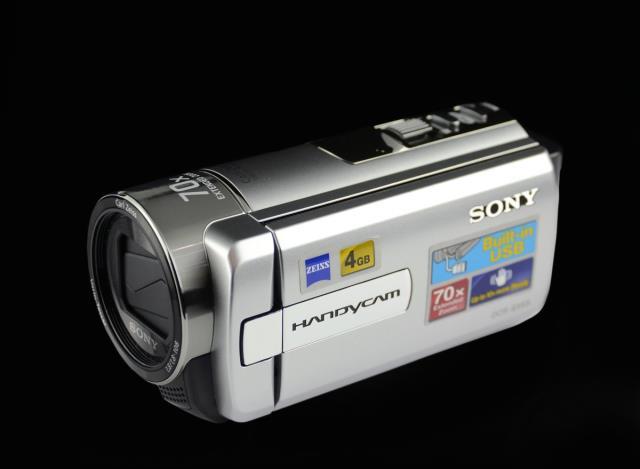 Video camera recorder