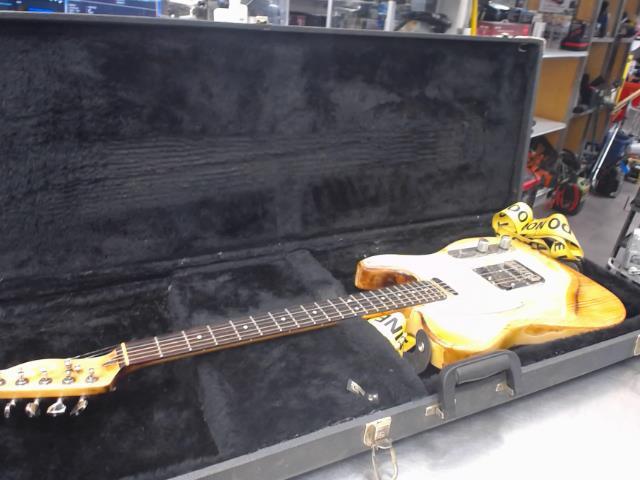 Fender squier blonde color+case dur