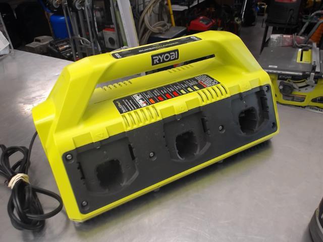 Chargeur ryobi 6 ports super charged