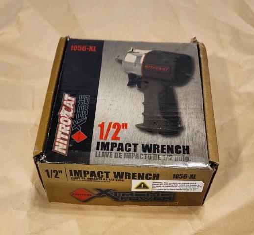 Impact wrench 1/2'' dans boite