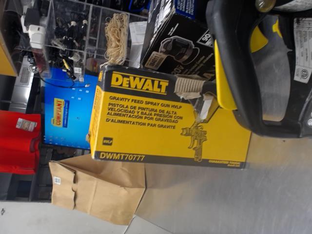 Gravity feed spray gun dewalt en boite