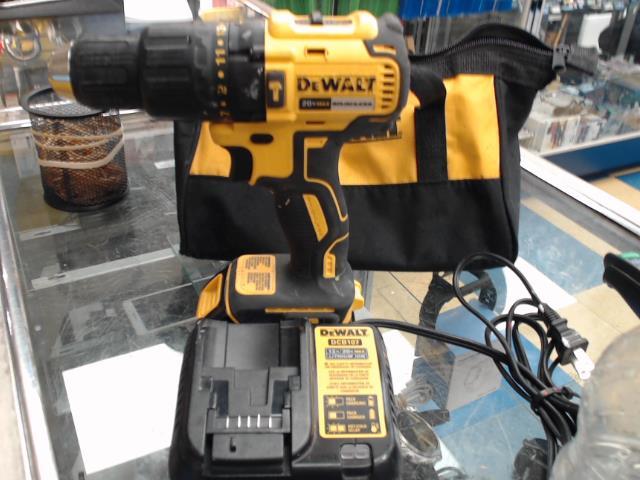 Hammer drill dewalt avec batteries et ch