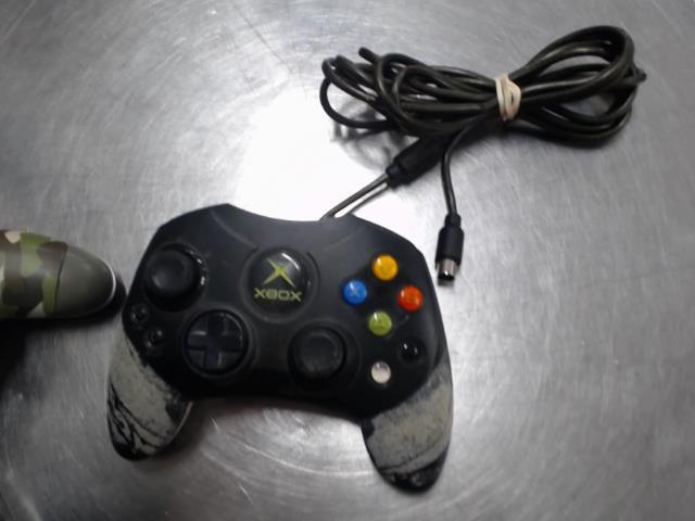 Manette xbox first gen embout manquant