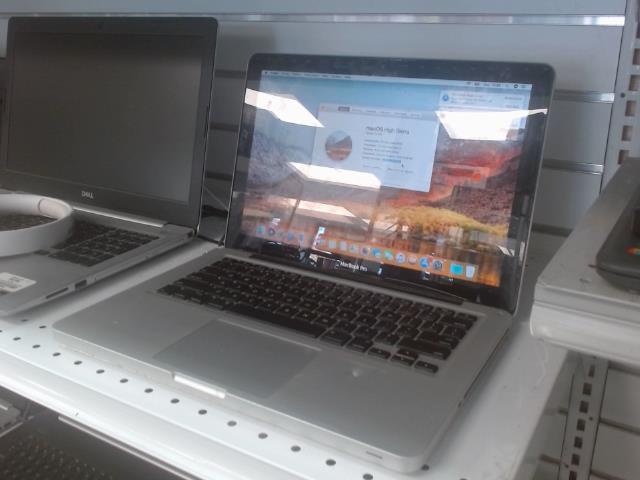 Macbook pro 2012 i5/6gb ram/120ssd + chg