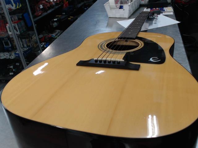 Guitare acoustique