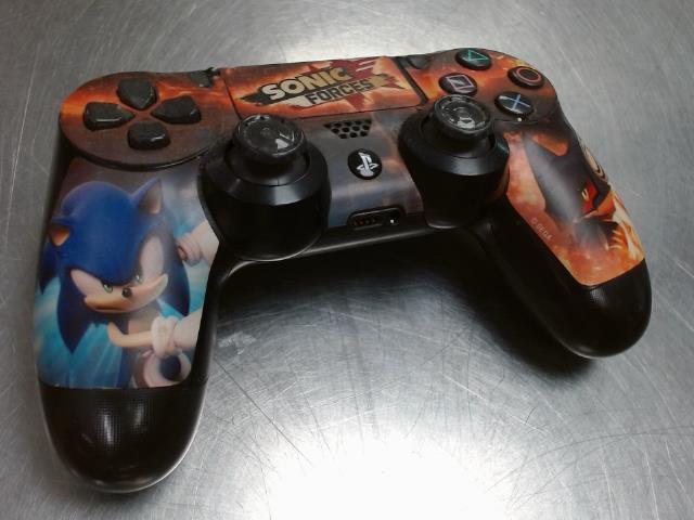 Manette ps4 sonic forces