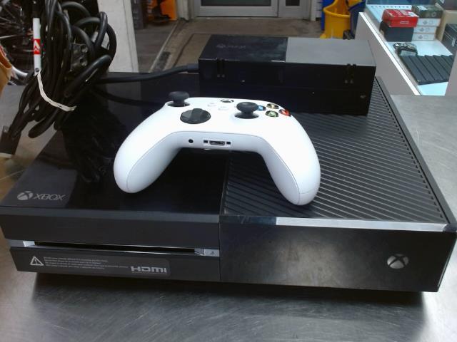 Console xbox one first gen + man+fils