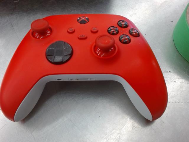 Manette xbox one rouge