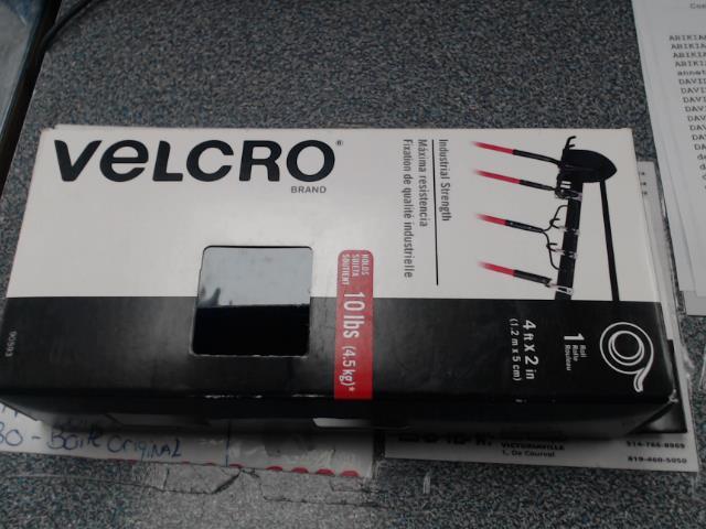 Velcro in box