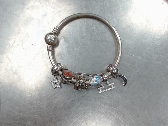 Bracelet en argent avec charms pour fill