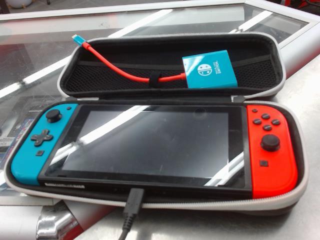 Nintendo switch avec adapteur hdmi + cas