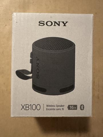 Speaker sony xb100 in box sealed