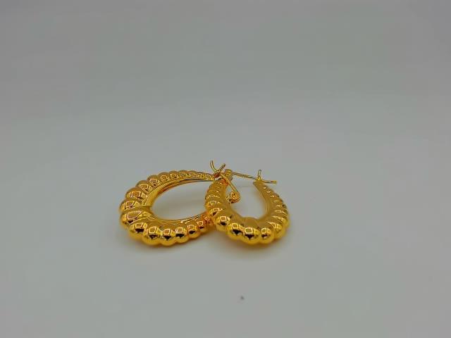 BOUCLES D OREILLES EN OR 14KT