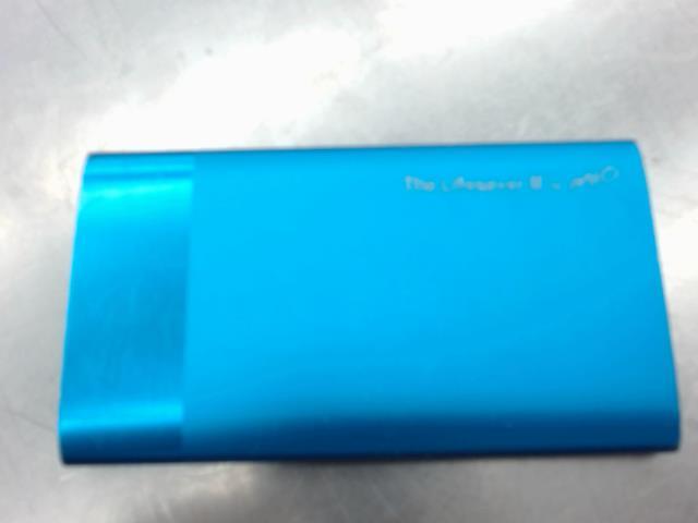 Power bank bleu