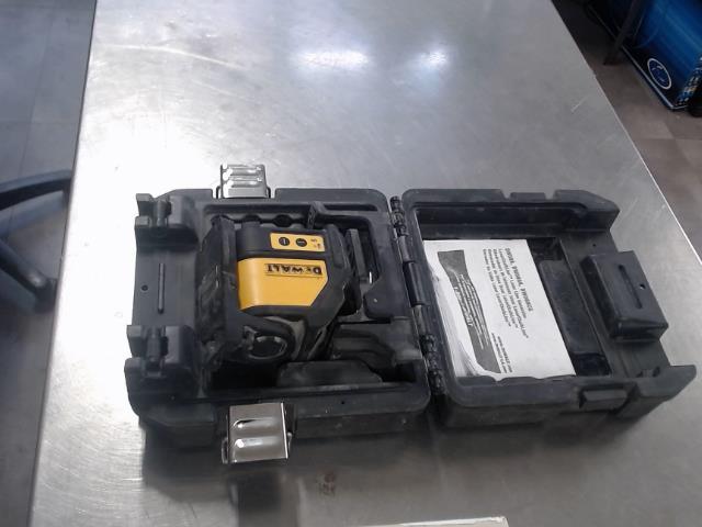 Laser dewalt in box used