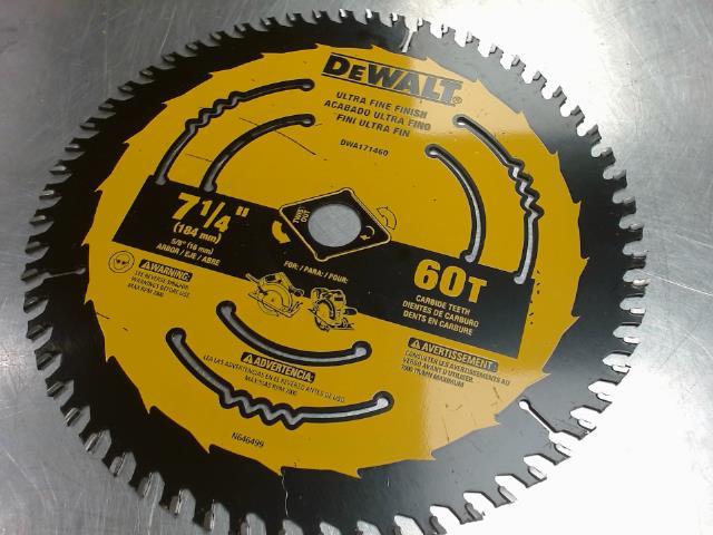 Blade dewalt 7 1/4 new