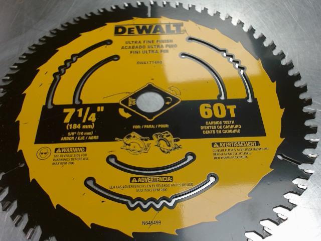 Blade dewalt 7 1/4 new